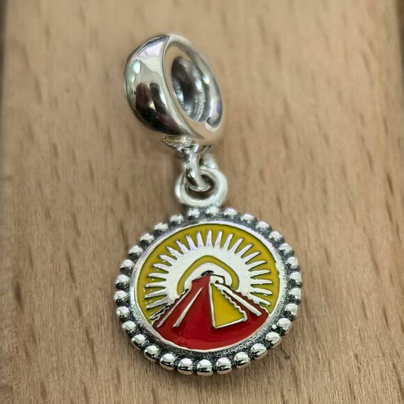 Pandora Engraving Piramide del Sol Mexico, S925 Silver Bracelets - Picture 1 of 4